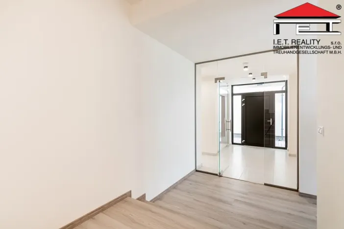 Pronájem rodinného domu, Moravany, Brněnská, 216 m2