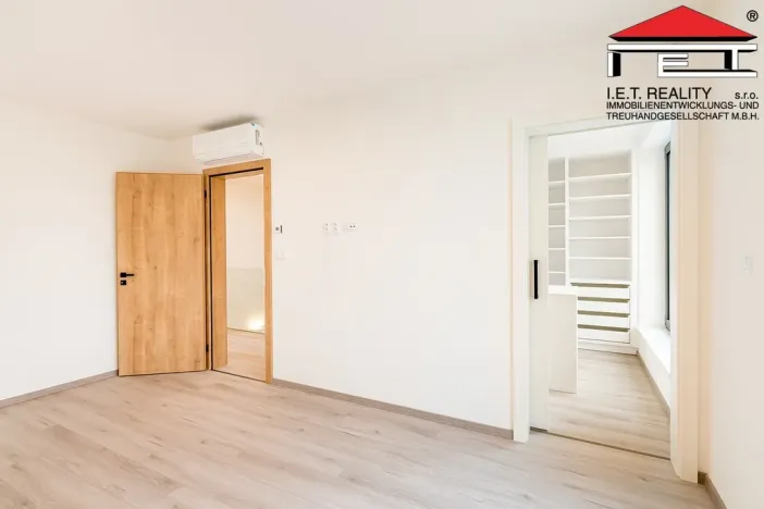 Pronájem rodinného domu, Moravany, Brněnská, 216 m2