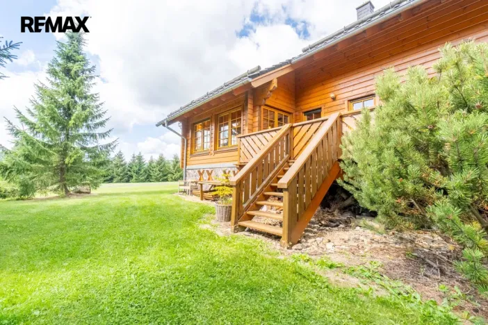 Prodej rodinného domu, Loučná pod Klínovcem - Loučná, 195 m2