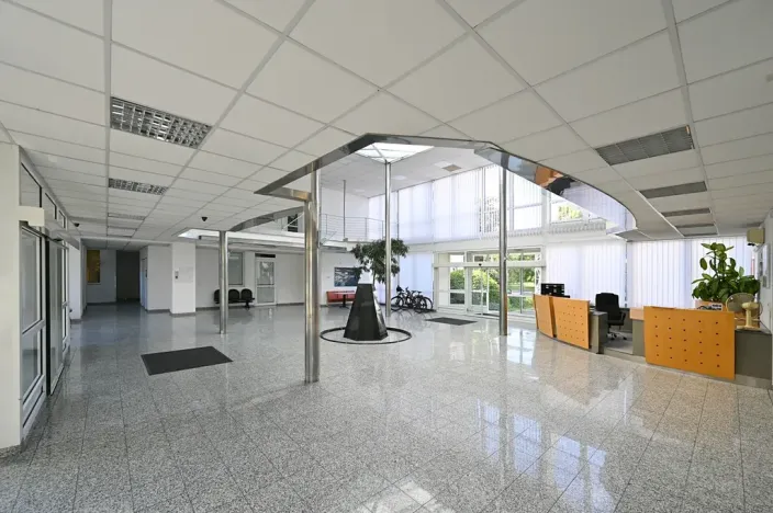 Pronájem kanceláře, Praha - Prosek, Litvínovská, 31 m2