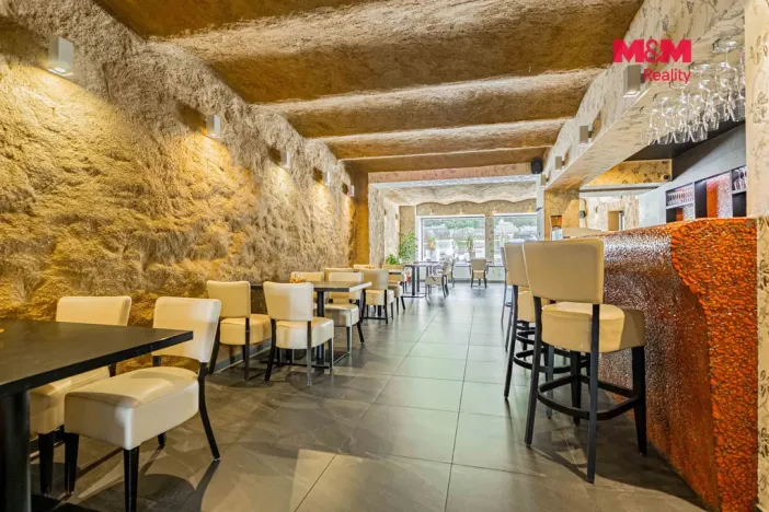 Prodej restaurace, Brušperk, náměstí J. A. Komenského, 350 m2