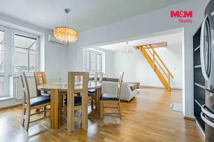 Prodej restaurace, Brušperk, náměstí J. A. Komenského, 350 m2