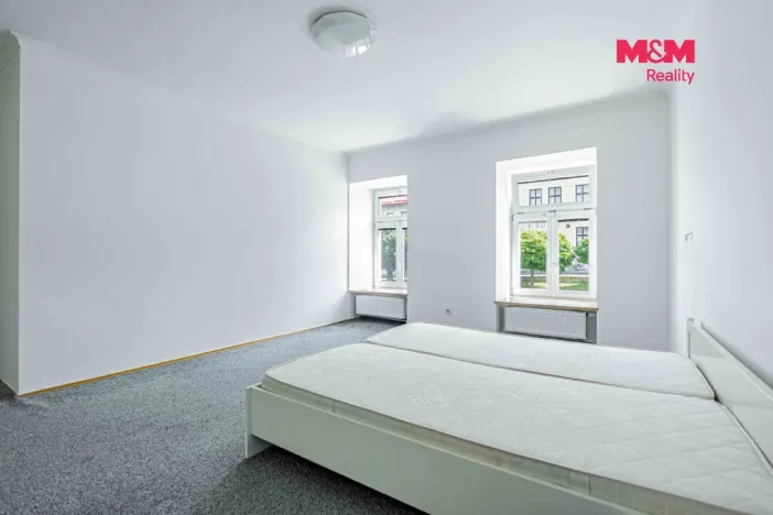 Prodej činžovního domu, Brušperk, náměstí J. A. Komenského, 350 m2