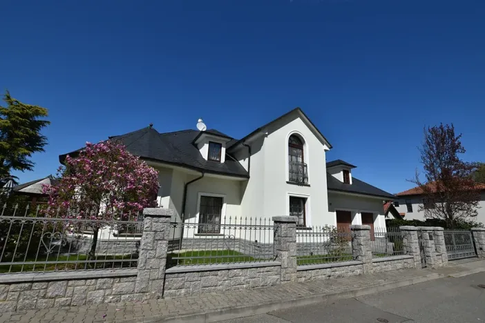 Prodej rodinného domu, Průhonice, Polní, 510 m2