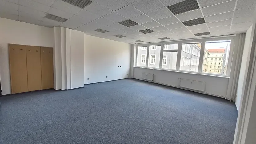 Pronájem kanceláře, Praha - Nové Město, Politických vězňů, 153 m2