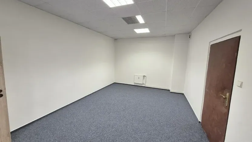 Pronájem kanceláře, Praha - Nové Město, Politických vězňů, 153 m2
