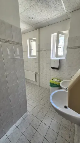 Pronájem kanceláře, Praha - Nové Město, Politických vězňů, 153 m2