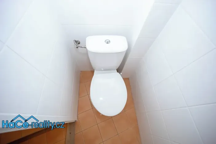 Pronájem bytu 2+kk, Hradec Králové, Ke Splavu, 70 m2
