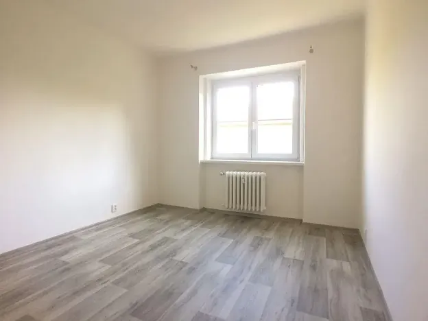 Pronájem bytu 3+kk, Praha - Kobylisy, Horňátecká, 80 m2
