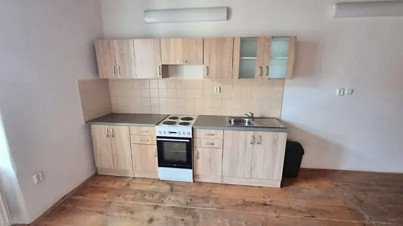 Pronájem bytu 2+kk, Jihlava, Husova, 60 m2