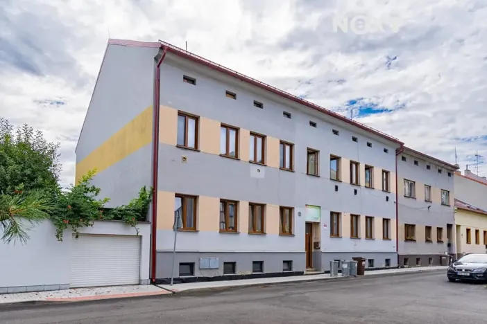 Prodej bytu 4+1, České Budějovice, J. Dobrovského, 73 m2