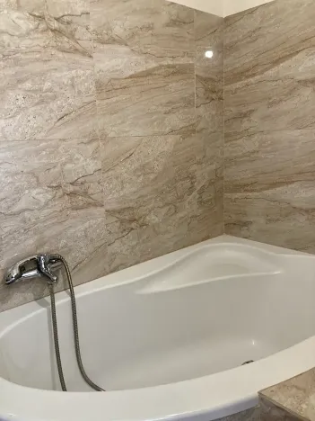 Pronájem bytu 2+kk, Praha - Košíře, Vrchlického, 46 m2