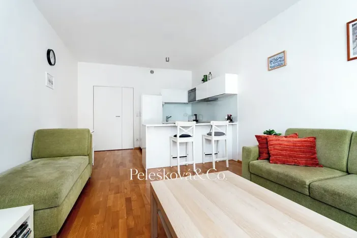 Prodej bytu 2+kk, Praha - Smíchov, Švédská, 65 m2