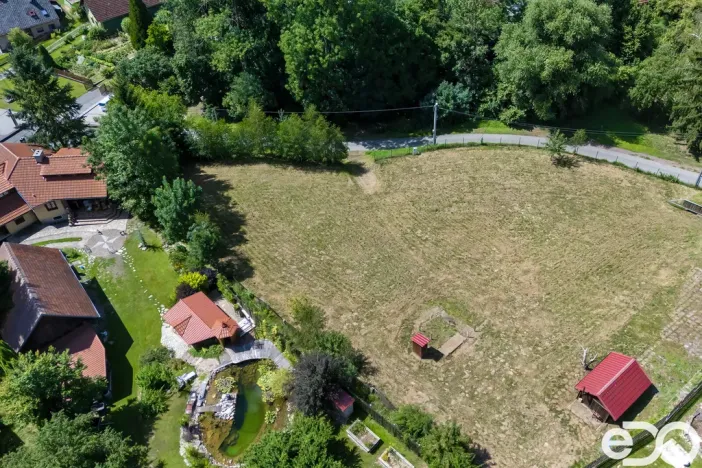 Prodej pozemku pro bydlení, Jinolice, 1200 m2