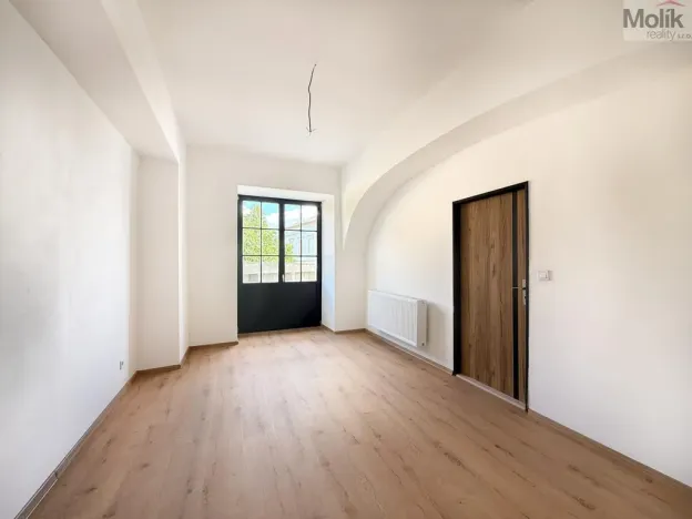 Pronájem bytu 2+kk, Osek, Tovární, 52 m2