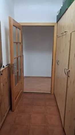 Pronájem bytu 2+1, Osek, 75 m2