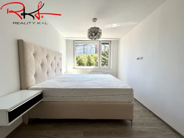 Prodej bytu 4+kk, Praha - Černý Most, Generála Janouška, 97 m2