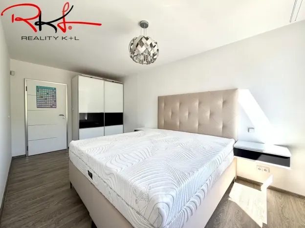 Prodej bytu 4+kk, Praha - Černý Most, Generála Janouška, 97 m2