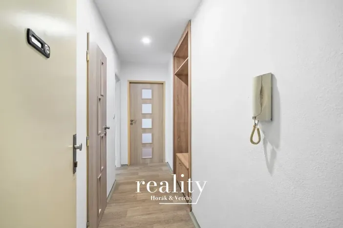 Pronájem bytu 1+1, Znojmo, Čermákova, 37 m2