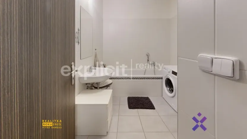 Pronájem bytu 2+kk, Zlín, Zelinova, 60 m2