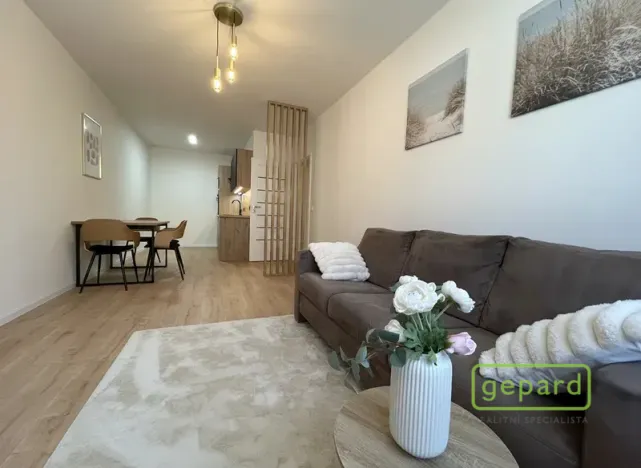 Prodej bytu 2+kk, Praha, Královická, 49 m2