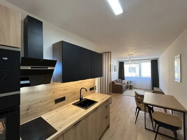 Prodej bytu 2+kk, Praha, Královická, 47 m2