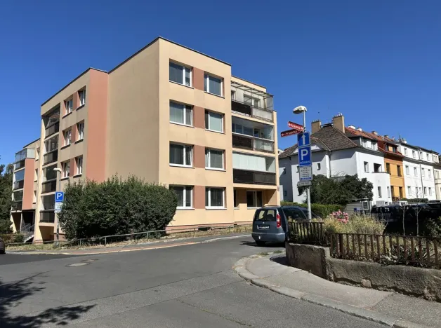 Prodej bytu 2+kk, Praha, Královická, 47 m2