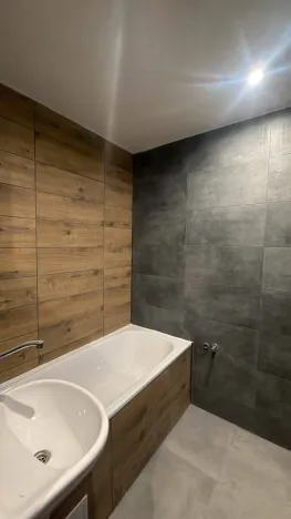 Pronájem bytu 2+1, Děčín - Děčín VI-Letná, 70 m2