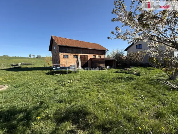 Prodej zemědělského objektu, Štichov, 2793 m2