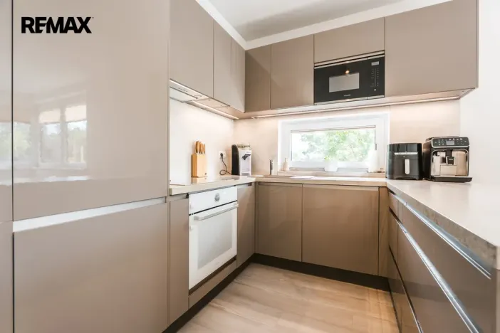 Pronájem bytu 3+kk, Praha - Střížkov, Makedonská, 68 m2