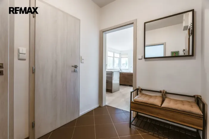 Pronájem bytu 3+kk, Praha - Střížkov, Makedonská, 68 m2