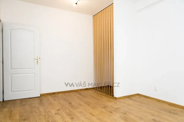 Pronájem kanceláře, Praha - Žižkov, Chelčického, 111 m2