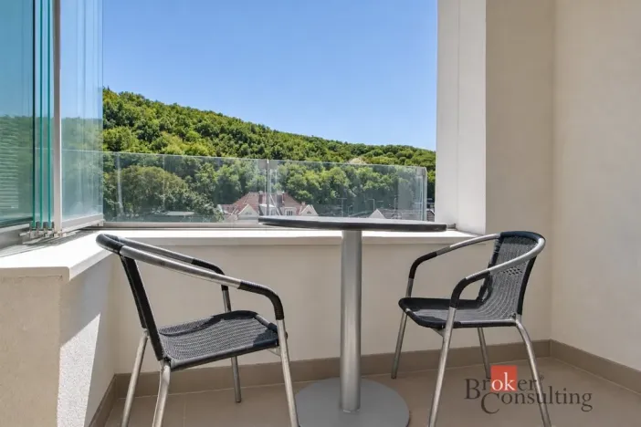 Prodej bytu 2+kk, Praha - Košíře, Pod radnicí, 52 m2