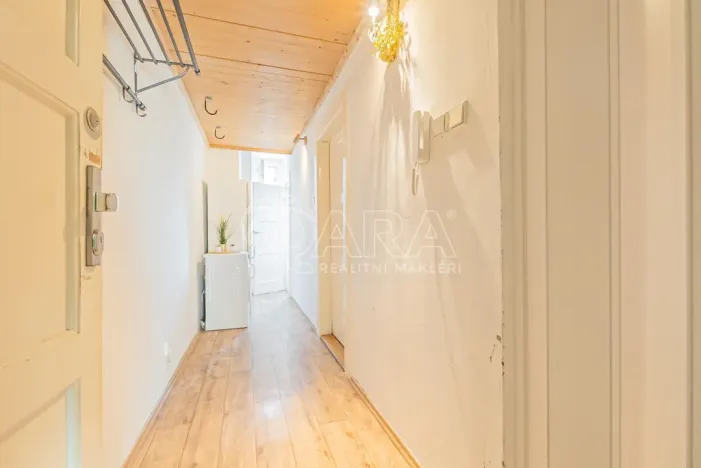Prodej bytu 1+kk, Praha - Bubeneč, Kyjevská, 39 m2