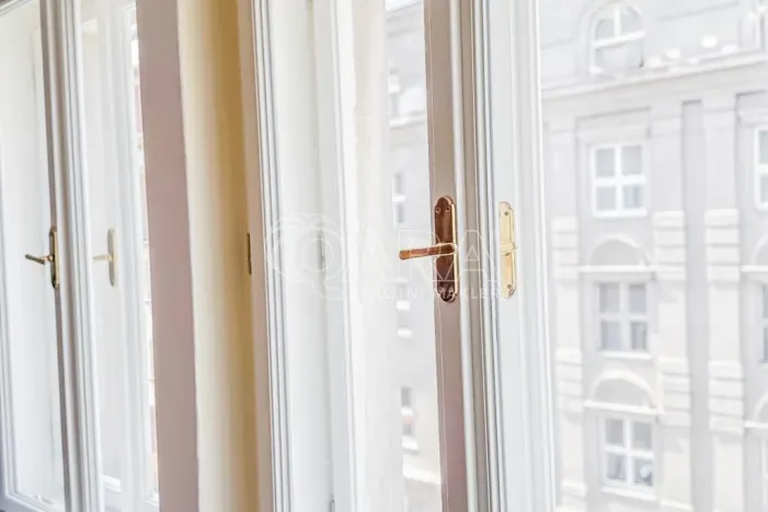 Prodej bytu 1+kk, Praha - Bubeneč, Kyjevská, 39 m2