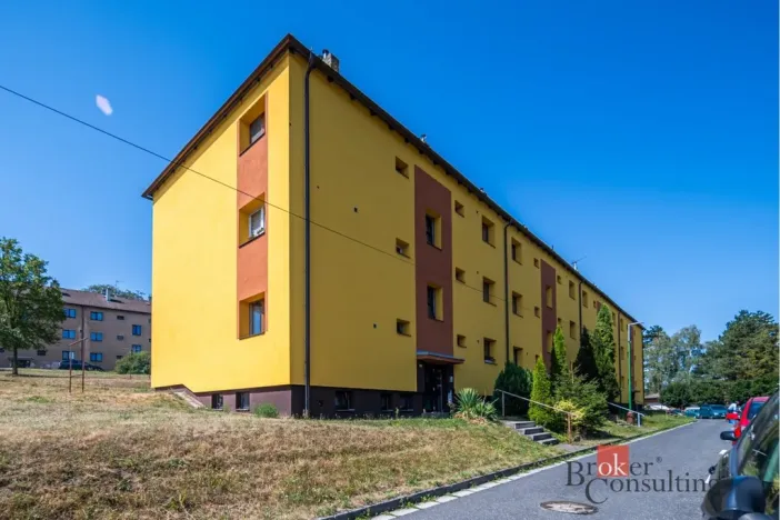 Pronájem bytu 2+1, Chvaletice, Smetanova, 52 m2