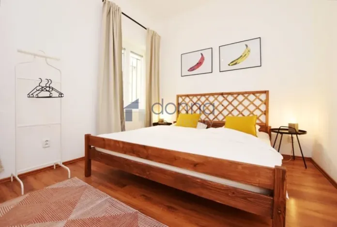Pronájem bytu 3+kk, Praha, Slezská, 71 m2