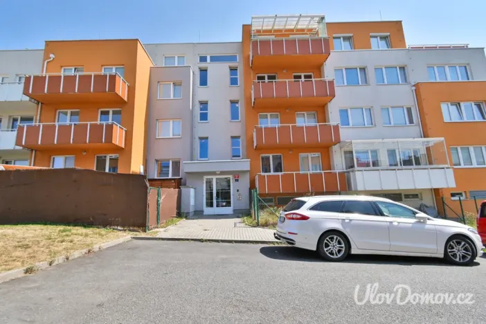 Prodej bytu 1+kk, Praha - Kyje, Farkašova, 39 m2