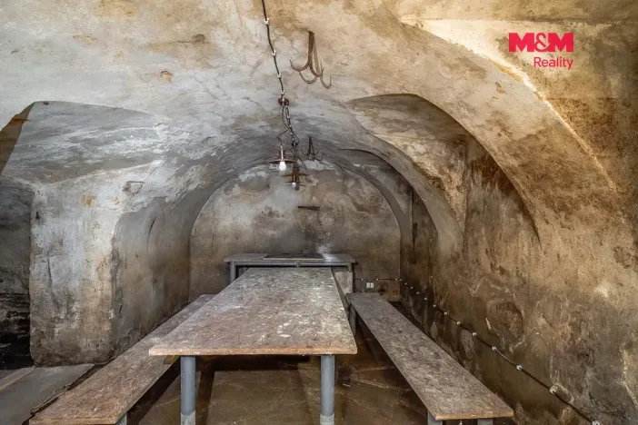 Prodej obchodního prostoru, Raspenava, Hejnická, 422 m2