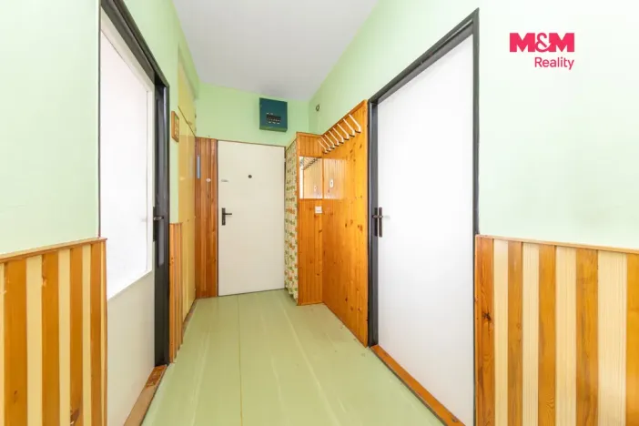 Prodej bytu 3+1, Okrouhlá, 69 m2