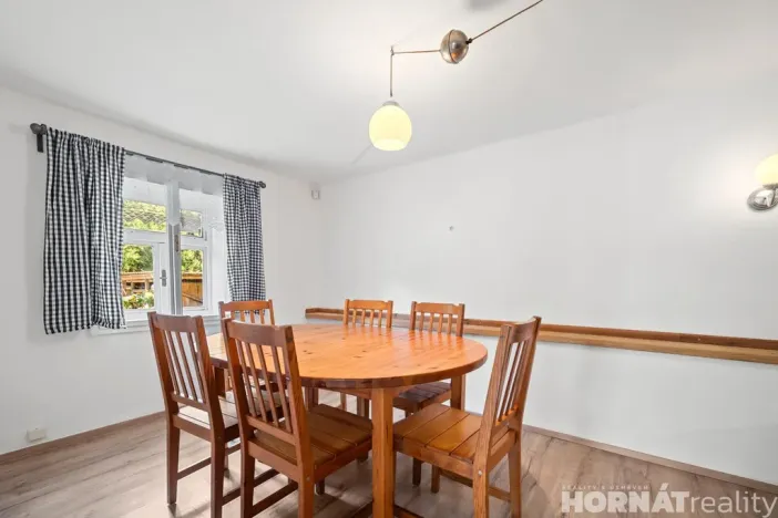 Prodej zemědělské usedlosti, Medonosy, 200 m2