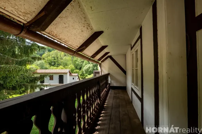 Prodej zemědělské usedlosti, Medonosy, 200 m2
