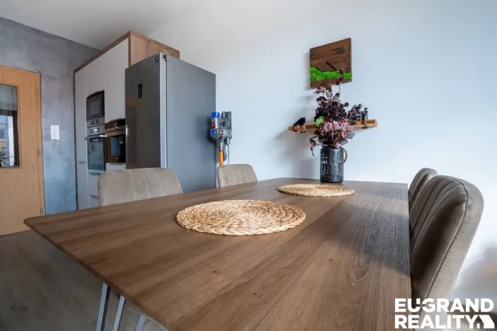 Prodej bytu 2+kk, Praha - Sedlec, Kamýcká, 57 m2