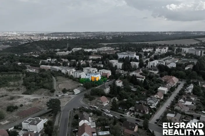 Prodej bytu 2+kk, Praha - Sedlec, Kamýcká, 57 m2