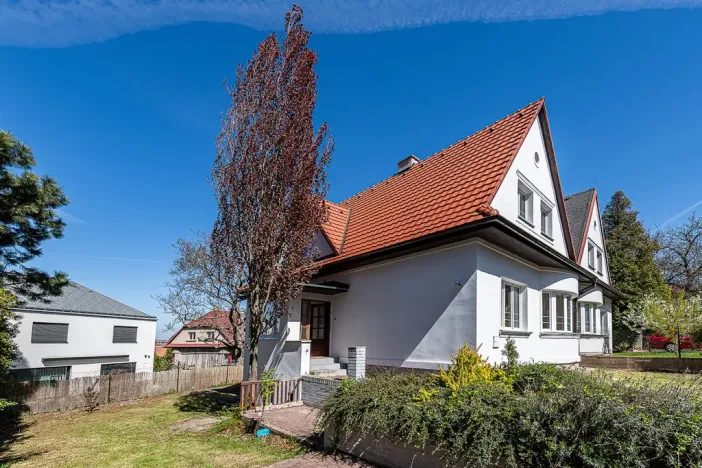 Pronájem rodinného domu, Praha - Břevnov, Pětipeského, 160 m2