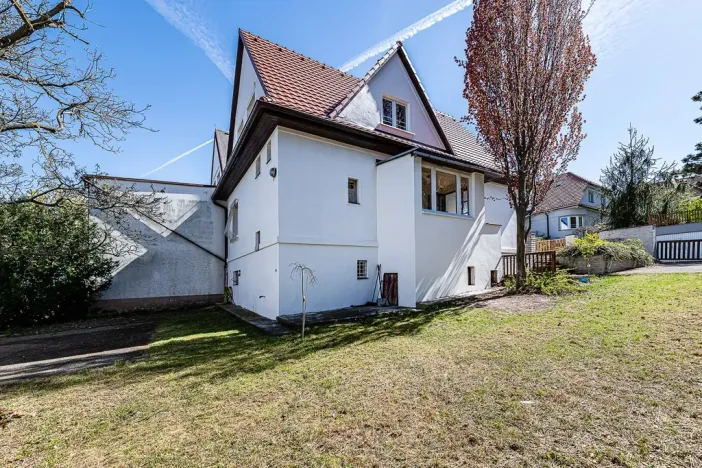 Pronájem rodinného domu, Praha - Břevnov, Pětipeského, 180 m2