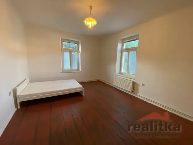 Pronájem bytu 2+1, Opava - Předměstí, Horovo náměstí, 67 m2
