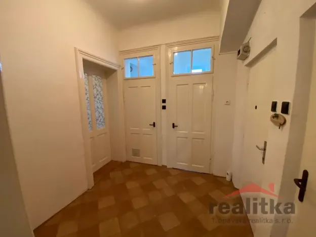 Pronájem bytu 2+1, Opava - Předměstí, Horovo náměstí, 67 m2