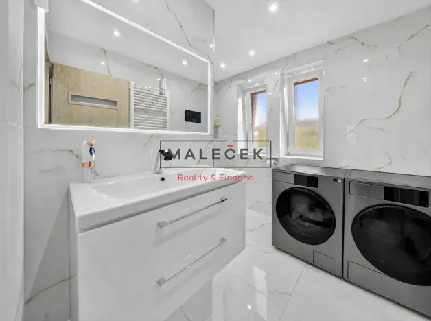 Prodej bytu 2+1, Kladno, Unhošťská, 51 m2