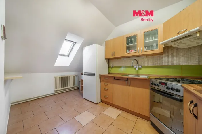 Prodej bytu 2+kk, Karlovy Vary - Stará Role, Jabloňová, 50 m2